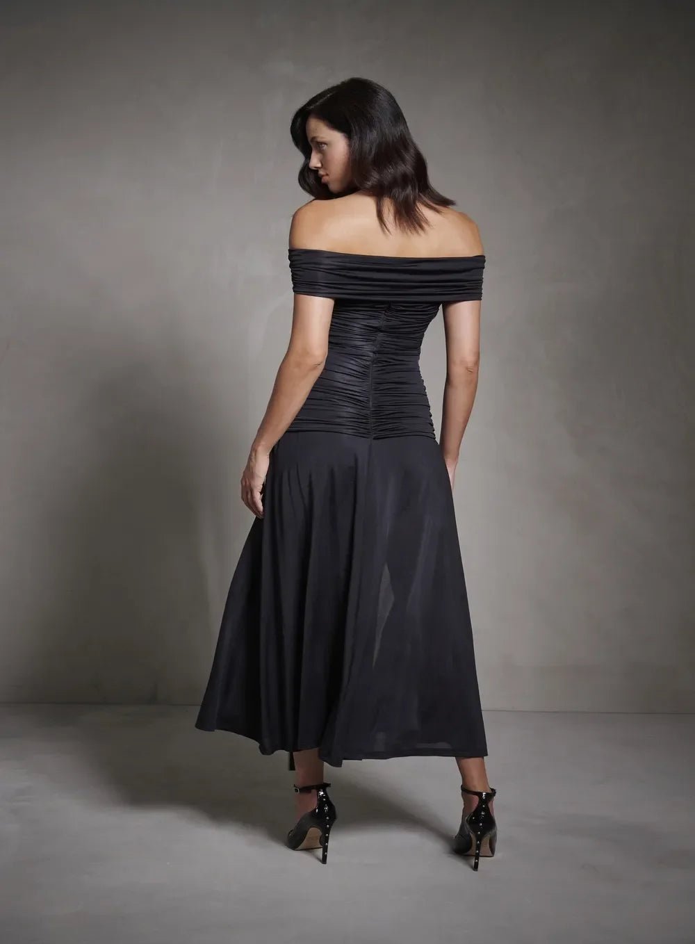 Tufi Duek Preto Ombro a Ombro com Fenda - Leon Elegance